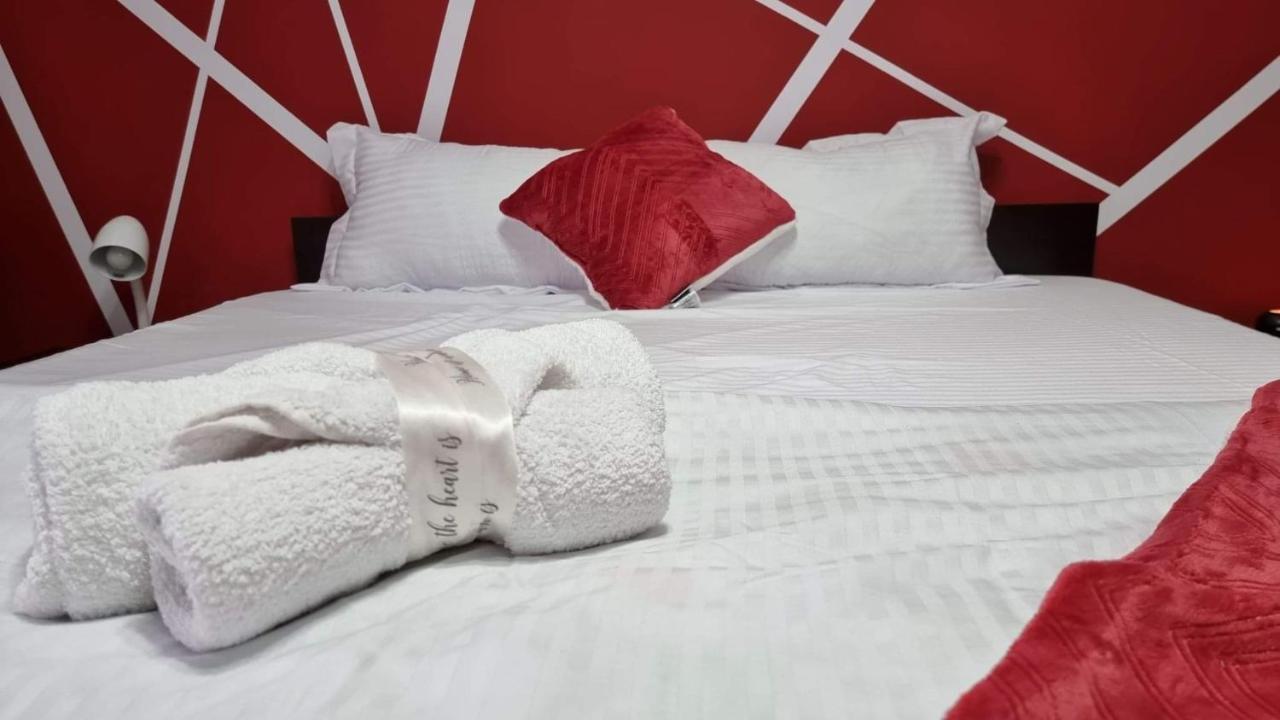Studio Vale Apartment Хунедоара Екстериор снимка